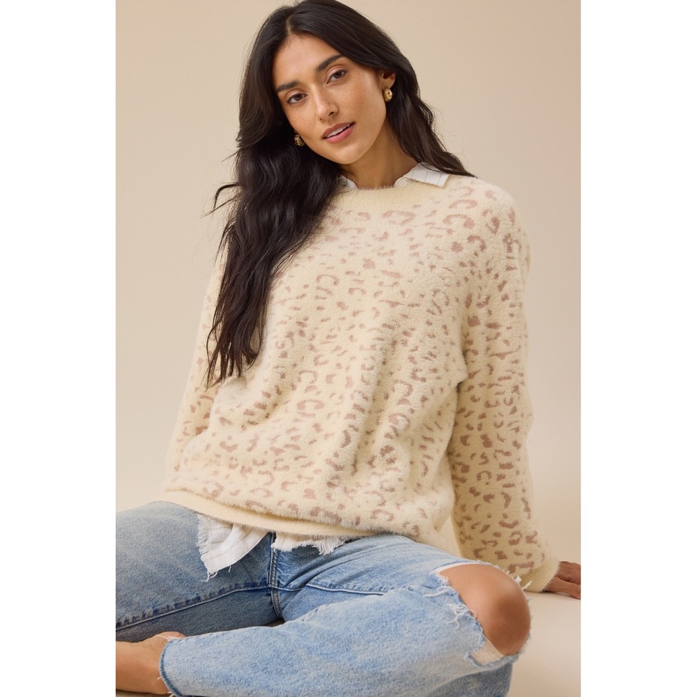 Altar'd State Fuzzy Leopard Print Crewneck Sweater Cream Print Pullover Size XS